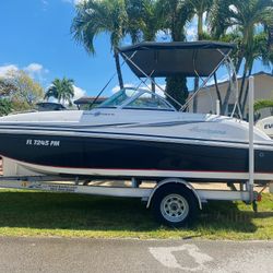 2013 Hurricane Sundeck 187