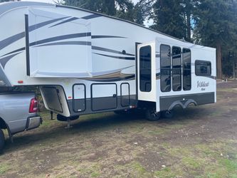 2016 Ford Silver wildcat 2016 Ford Silver wildcat