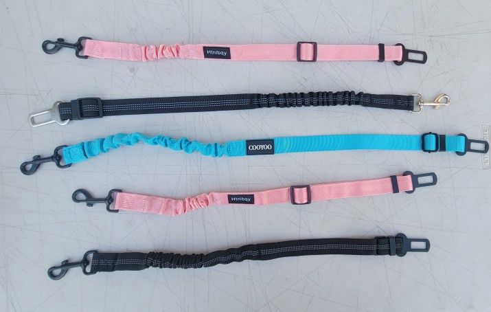 Seatbelt Bungee Tether Easy-Use Dog Car Harness Clip - Adjustable Ride Strap