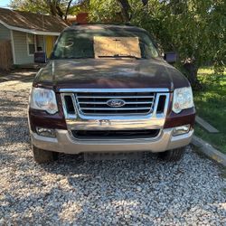 2006 Ford Explorer 