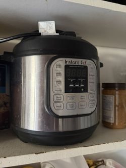 Used instant pot $30 OBO