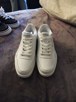 Reebok's Mens Club Ment Sneaker
