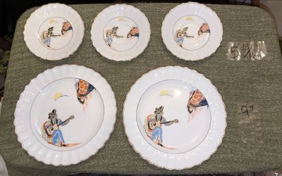 Rare 1930's Vernon Kilns Mexican Serenade plates and tea cups 22K Gold Trim.