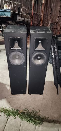 Klipsch tower speakers