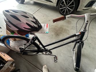 Brooklyn bikes + helmet