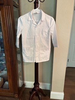 Child’s lab coat costume
