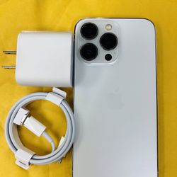 iPhone 14 Pro 128gb | Unlocked | Store Warranty  