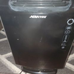 Aeramax Air Purifier 