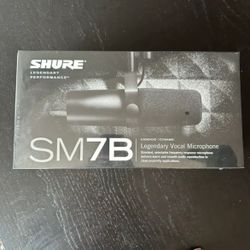 SHURE SM7B VOCAL MICROPHONE 