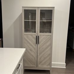 Kitchen Cabinet