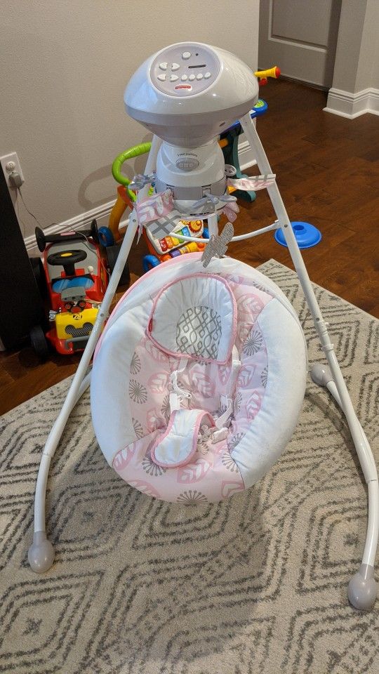 Fisher Price Deluxe Cradle N Swing Surreal Serenity