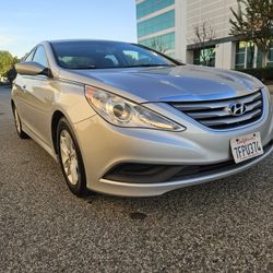 2014 HYUNDAI SONATA 