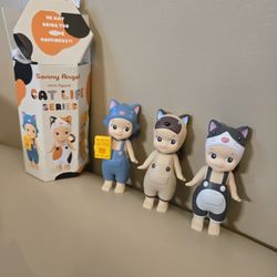 Lot Of 3 Sonny Angel Cat Life Series Toy Decor Tuxedo Blueish Gray Siamese Color