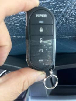 Viper remote (can be programmed to a viper alarm compatible
