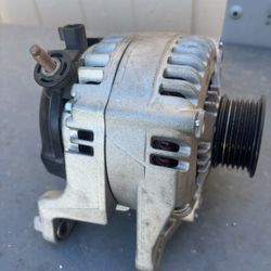 Dodge Ram 2012 Alternador 