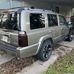 2006 Jeep Commander Black Tail Lights 