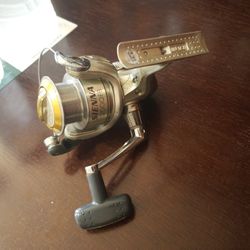 Shimano Sienna 2500FB