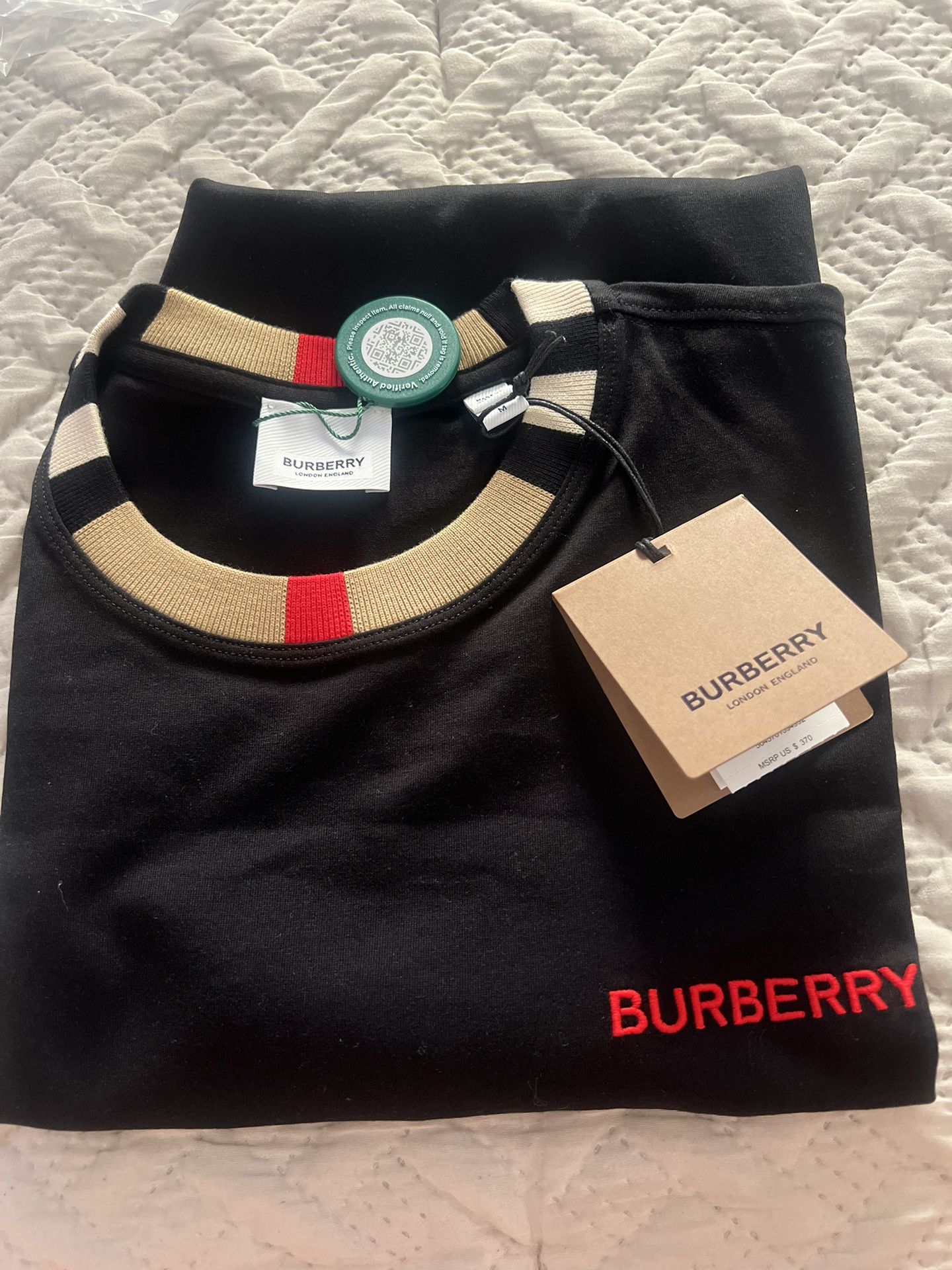 Burberry Tshirt