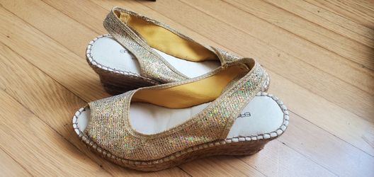 Wedge sandals