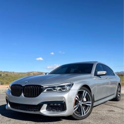2017 BMW 750