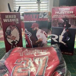 Angels, Bobble Heads And Cooler Backpack