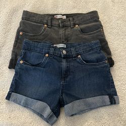 Levi’s Girl Shorts (2 Pack)