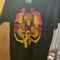Disney The Lion King Elephant Graveyard Graphic Tee Size SMALL