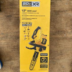 DeWALT chainsaw 