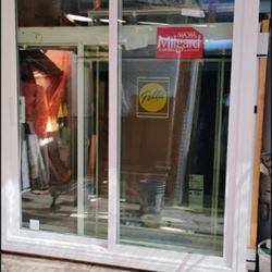 68x78 Sliding Glass Door Retro Fit Milgard, Left Hand, No Screen Sepered Extra, Just The Door $1300 CASH Or Zelle 