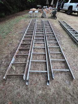 Extension Ladders-Aluminum and Fiberglass