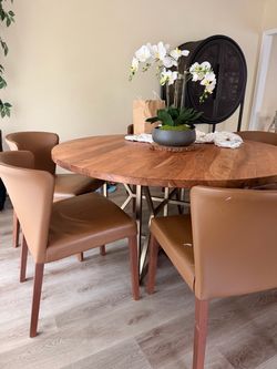 60” dinning table + 7 chairs
