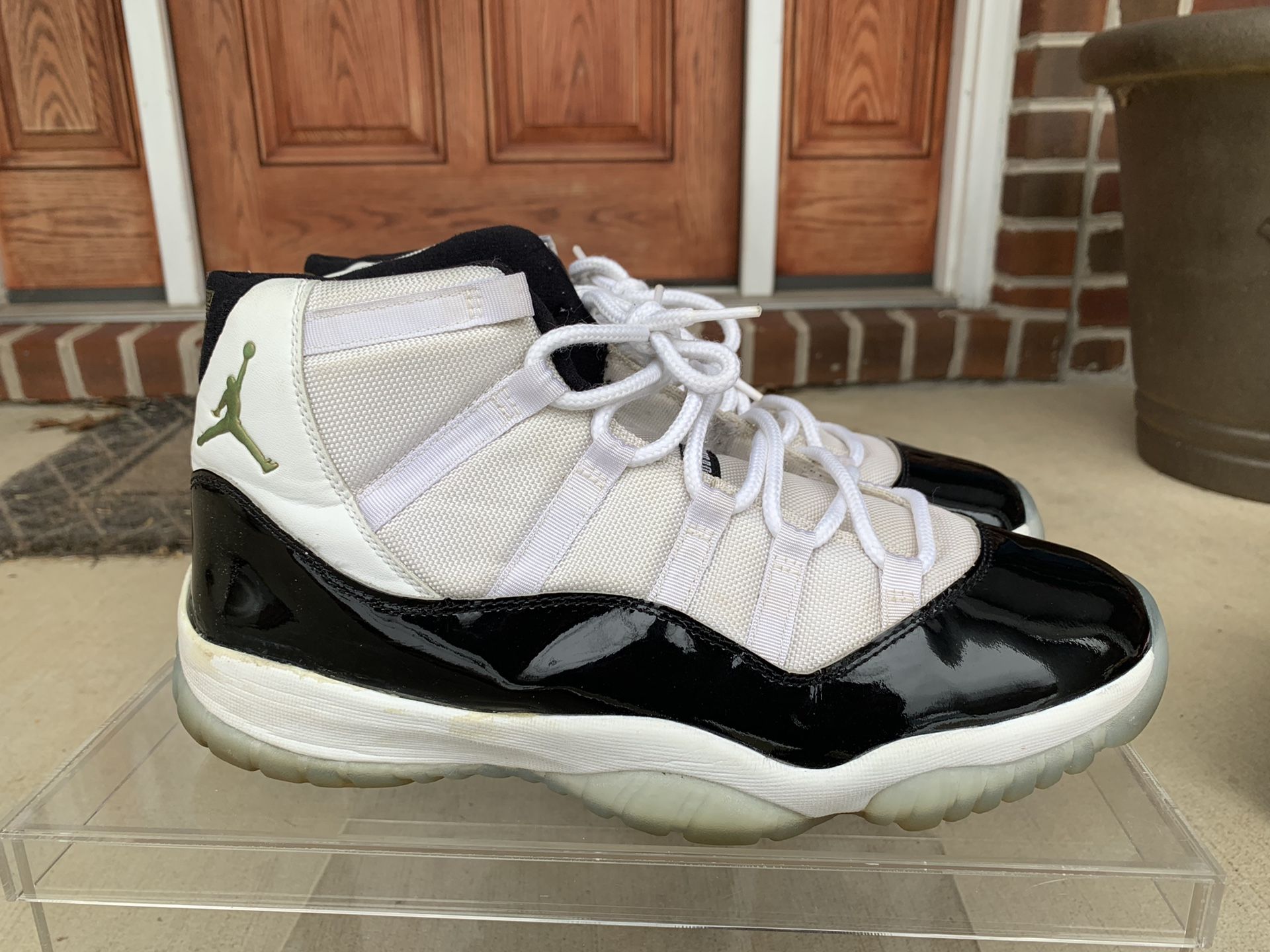 Jordan 11 DMP