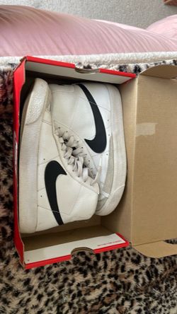 Nike blazers mid