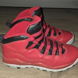 Air Jordan 10 Retro 'Bulls Over Broadway' Boys Size 6y