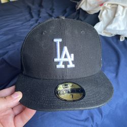 LA fitted Cap