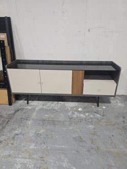 Turkish TV Rack