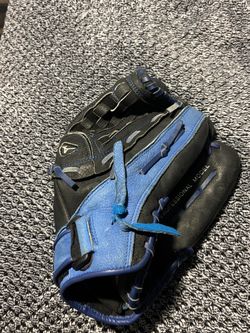 Baseball glove
