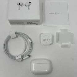 Apple AirPods Pro (1st Generation) w/ Wireless Charging Case A2190