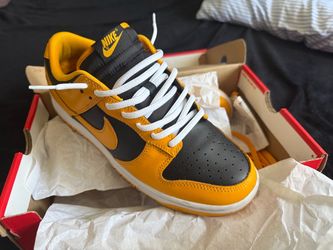 Nike dunk golden rods size 9m
