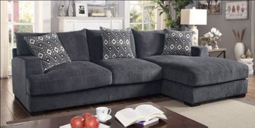 Brand New Grey Super Plush Chenille Sectional Sofa (Pillows Included)