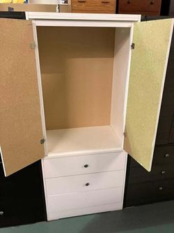 Tall closet white