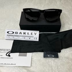 Oakley Holbrook XL Black 