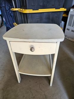 Night stand
