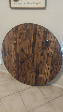 Big heavy real wood clock 48'
