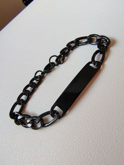 Black stainless steel men's bracelet