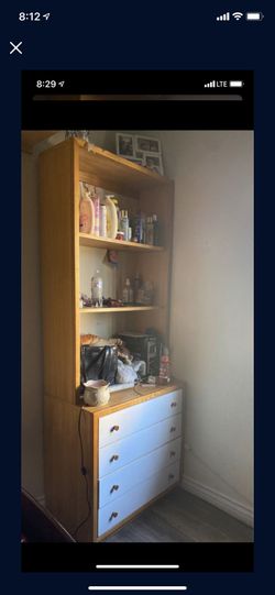 Dresser With Shelf’s