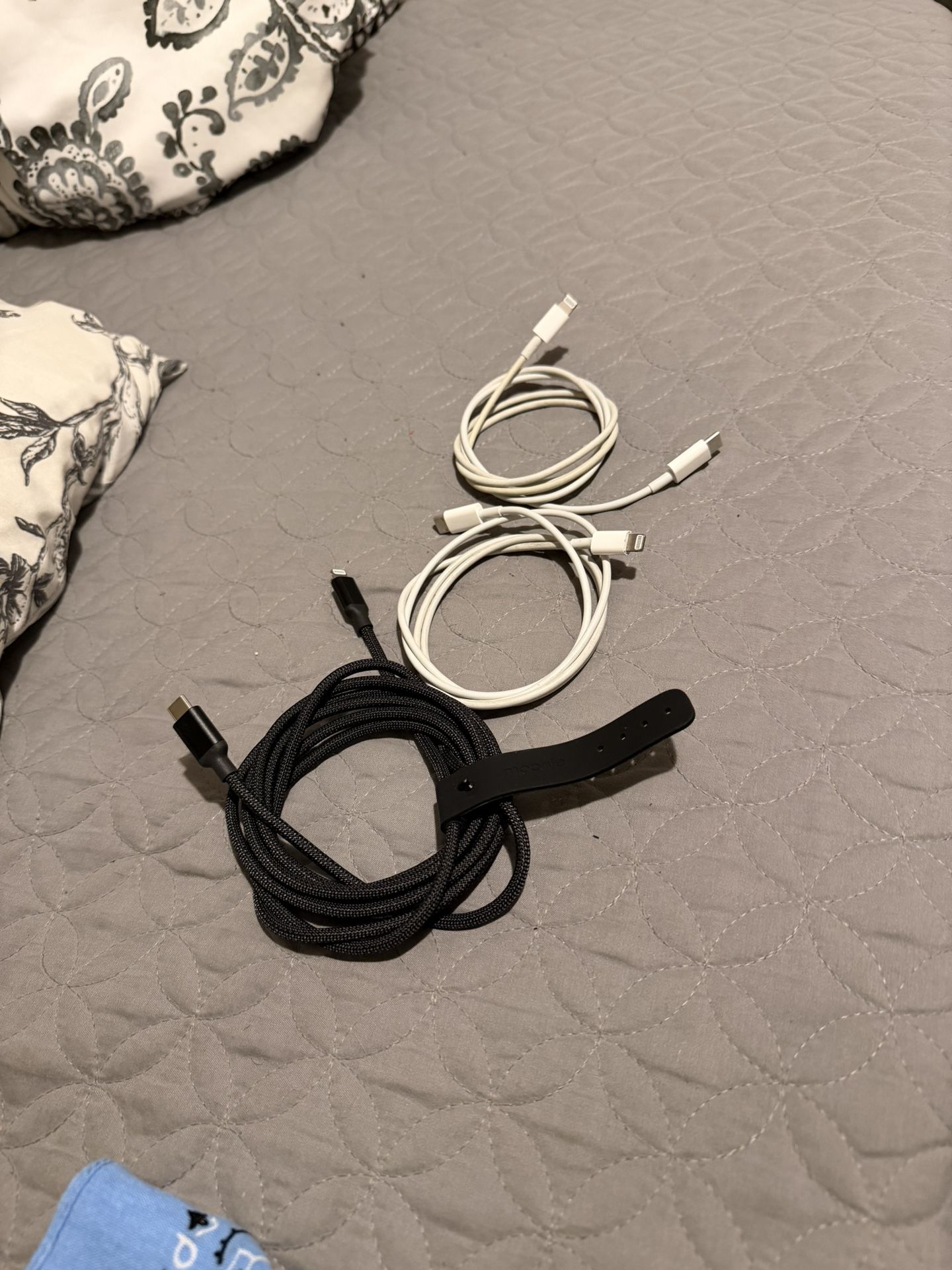 Iphone Charging Cables: Usb C To Lightning