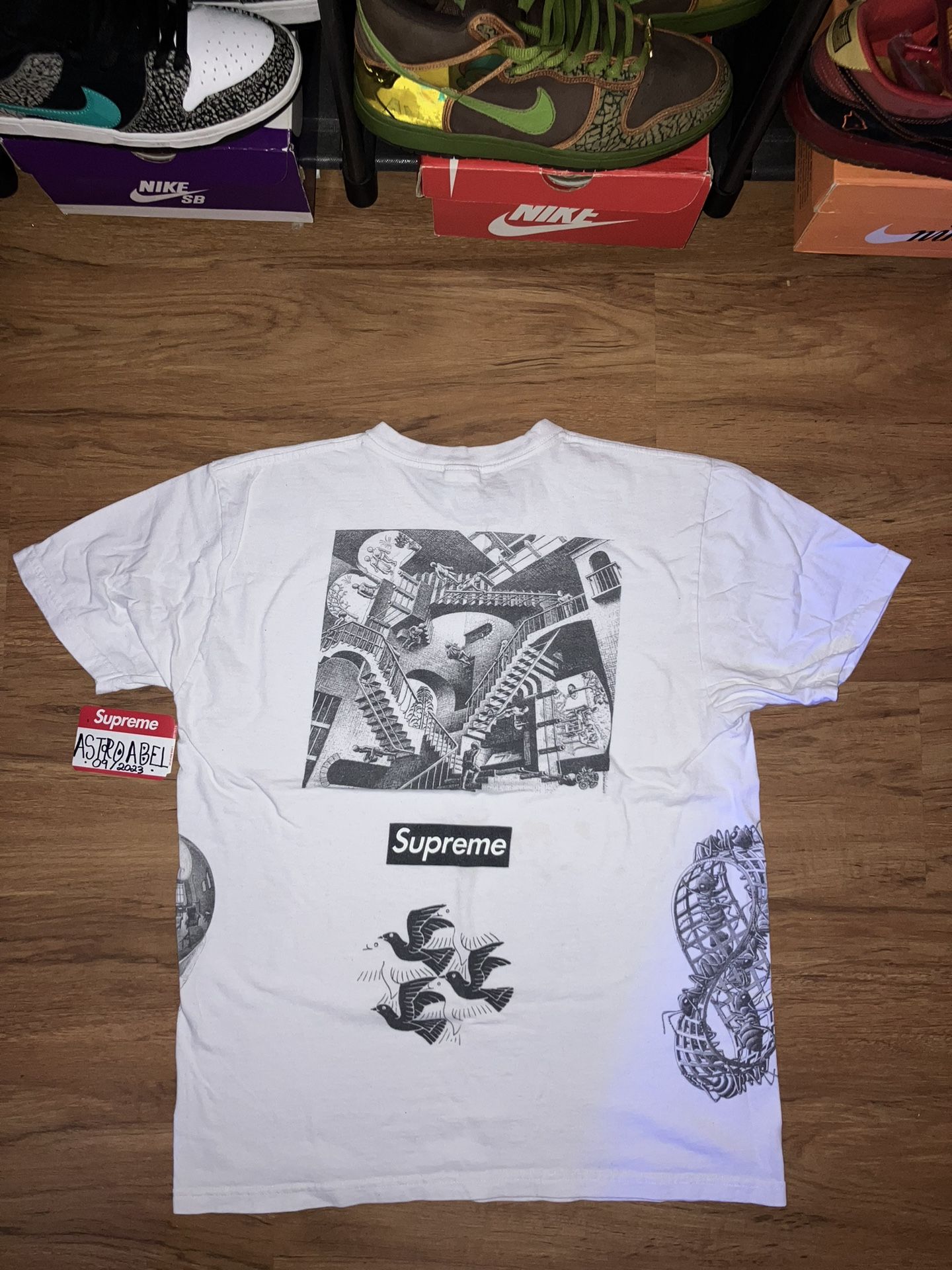 S/S 17’ Rare Supreme x MC ESHER White Large T-Shirt 