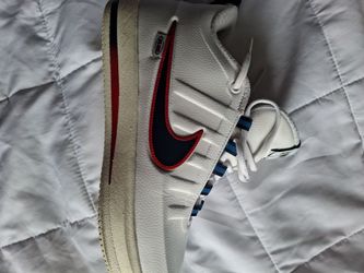 Devin Booker Nikes