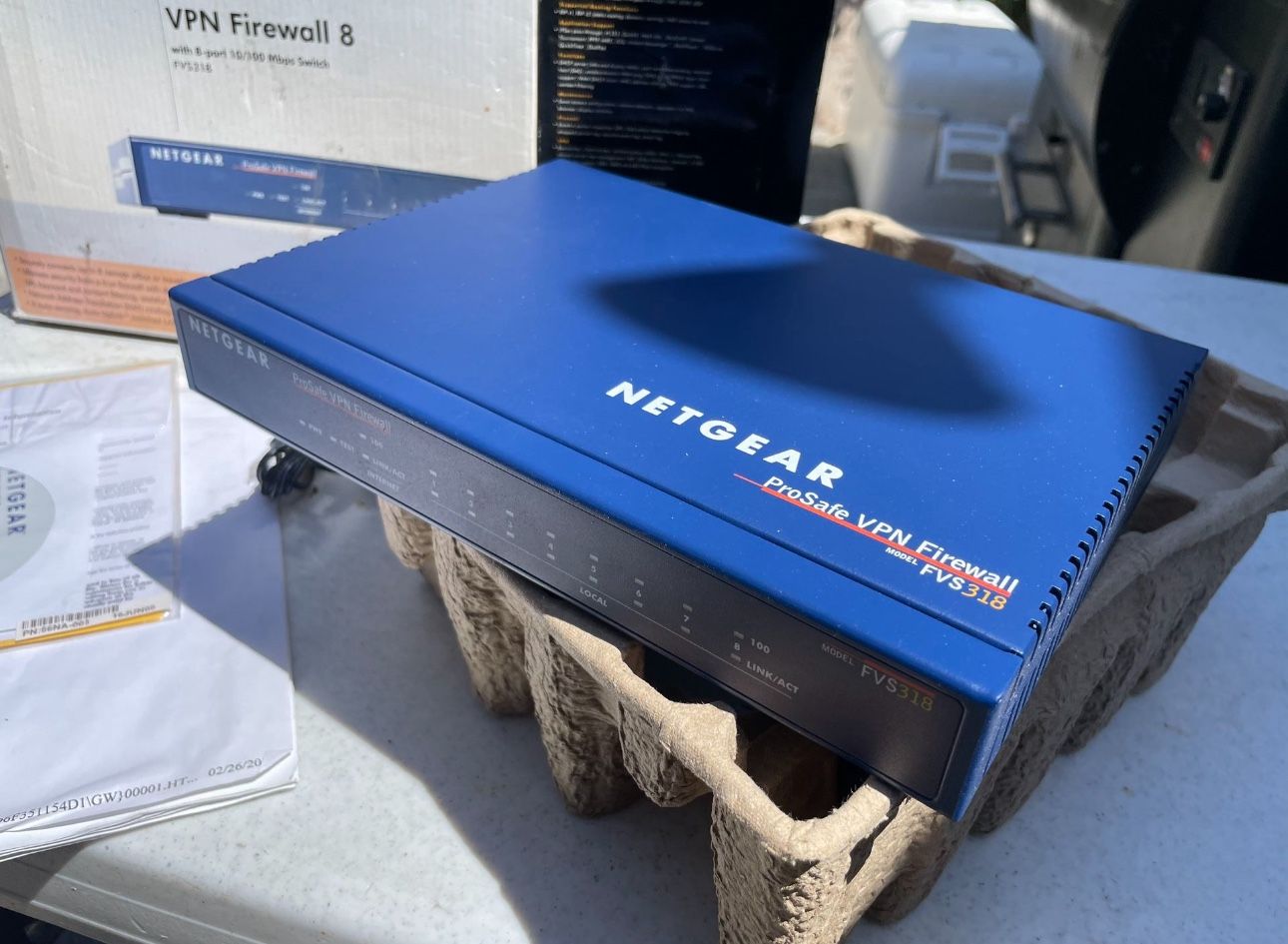 Brand New Netgear VPN Firewall 8 Model FVS318 FVS-318